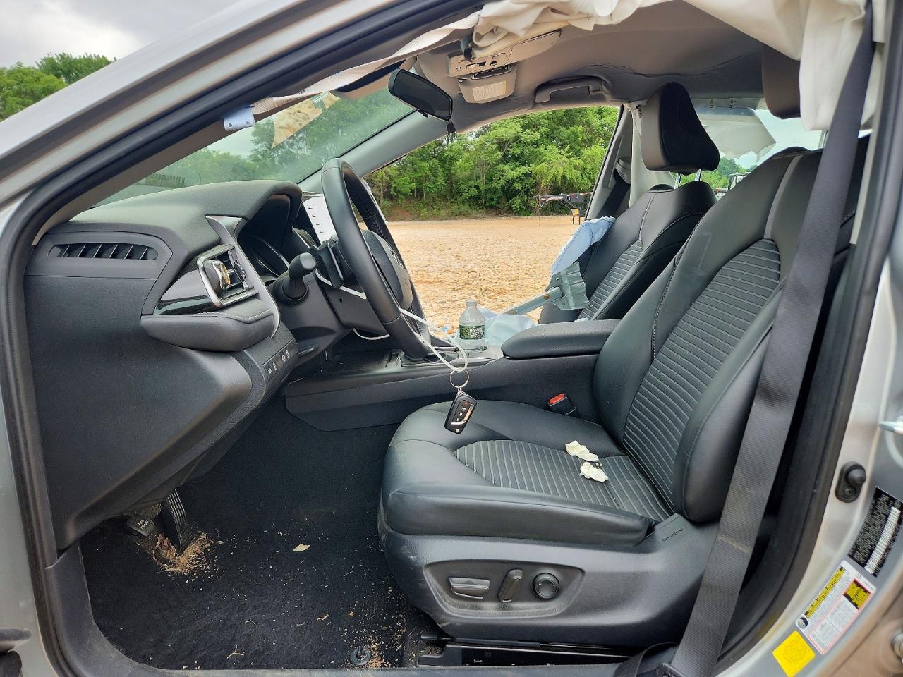 2024 TOYOTA CAMRY