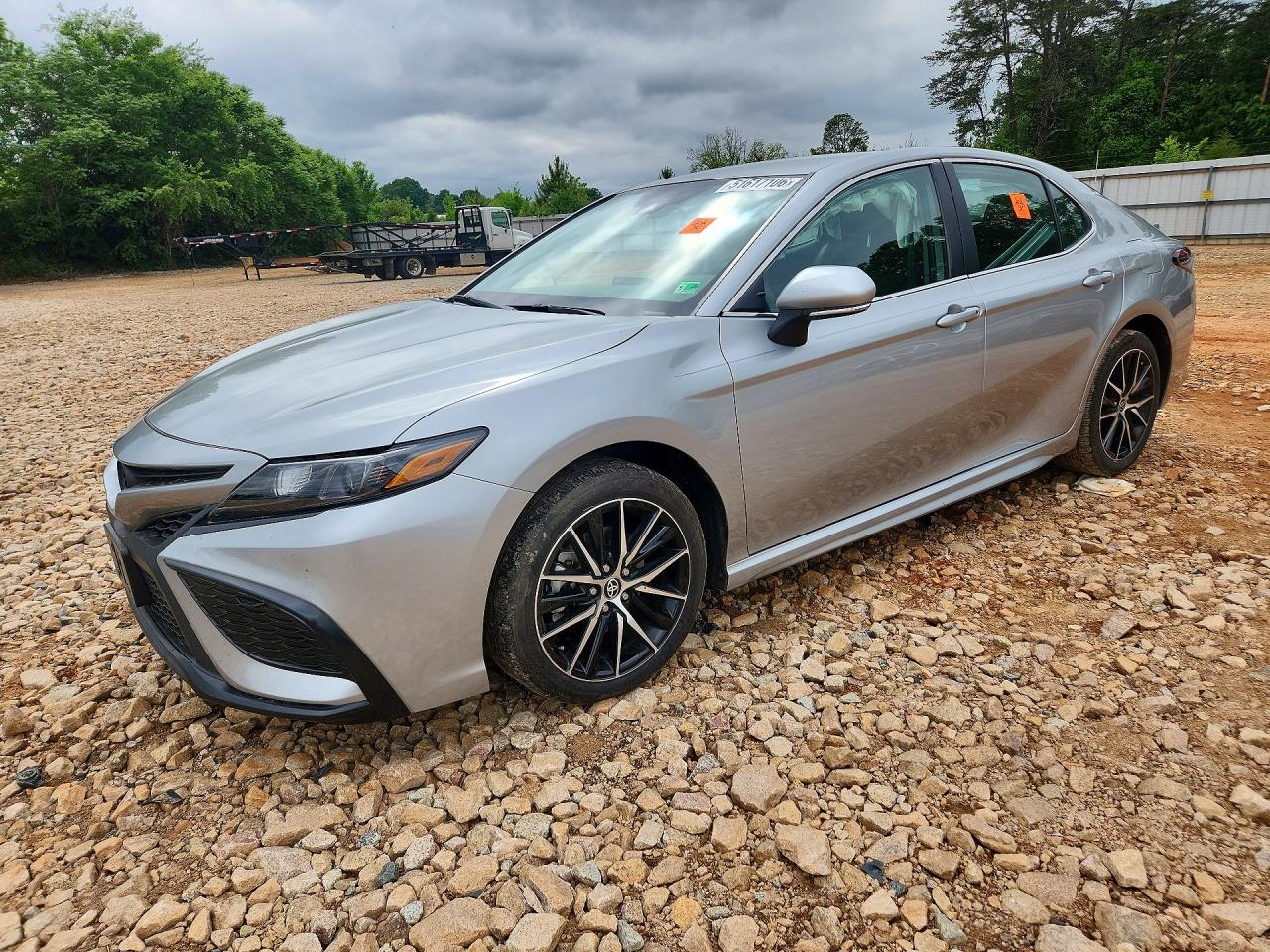 2024 TOYOTA CAMRY