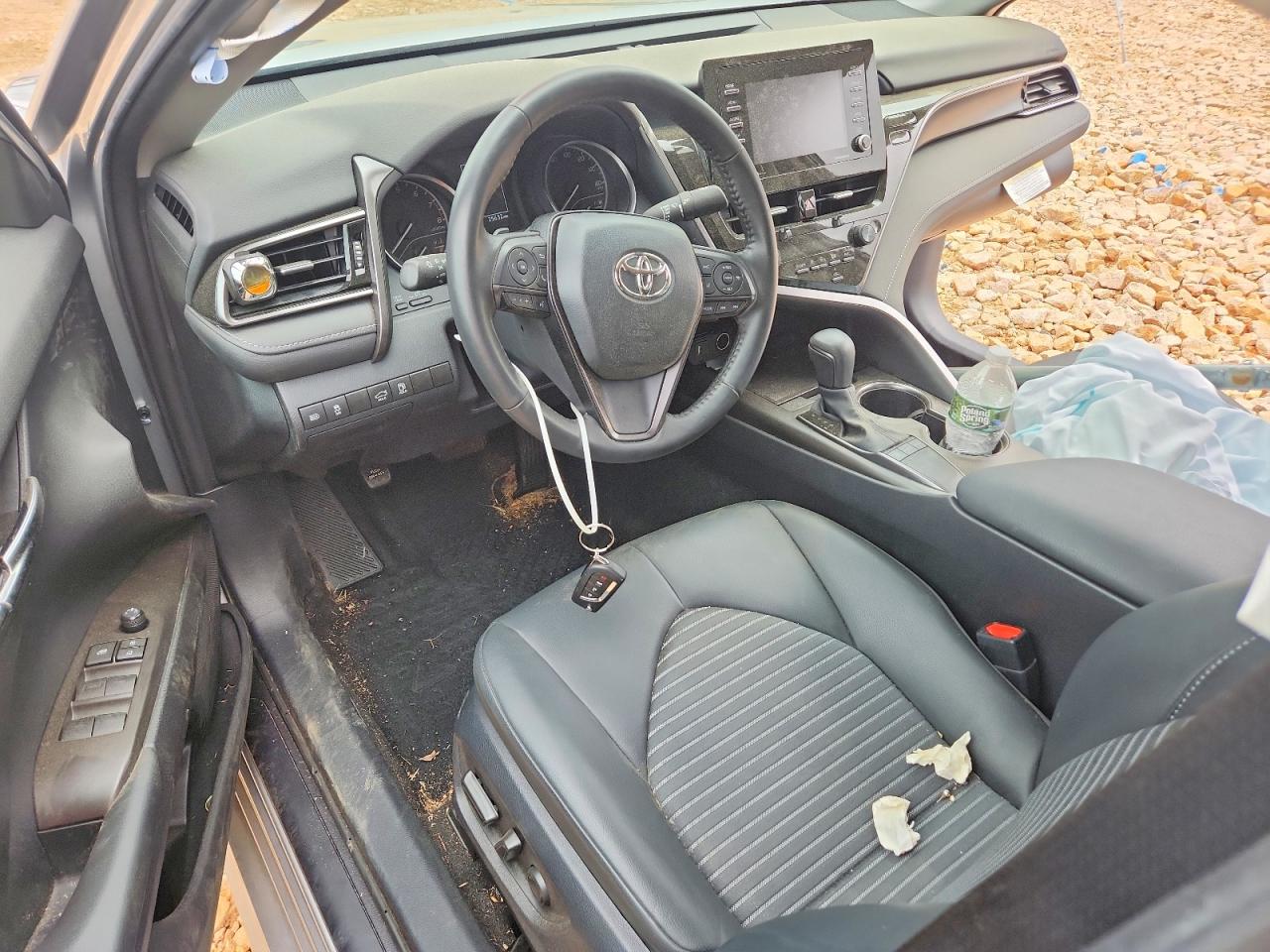 2024 TOYOTA CAMRY