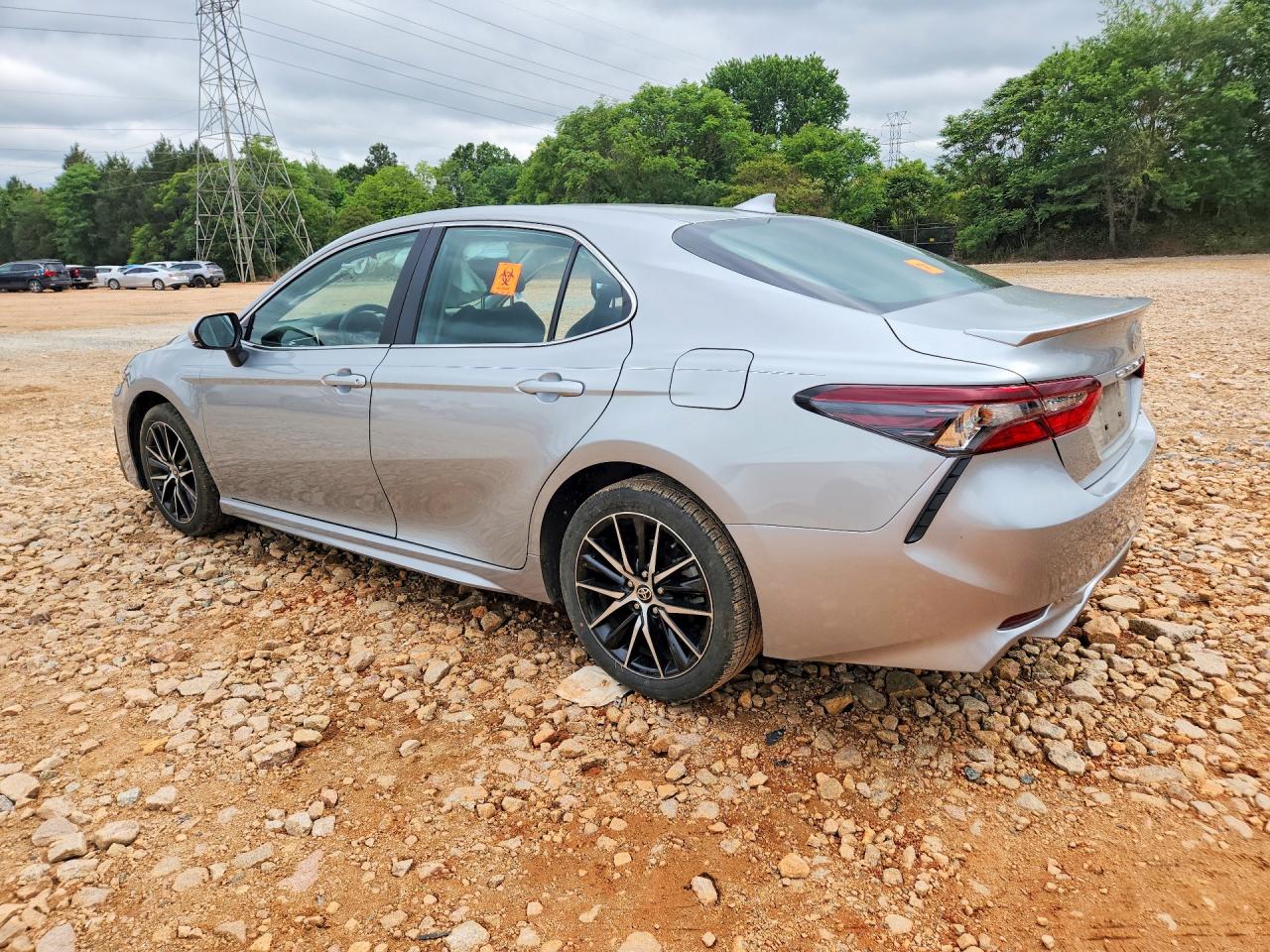 2024 TOYOTA CAMRY