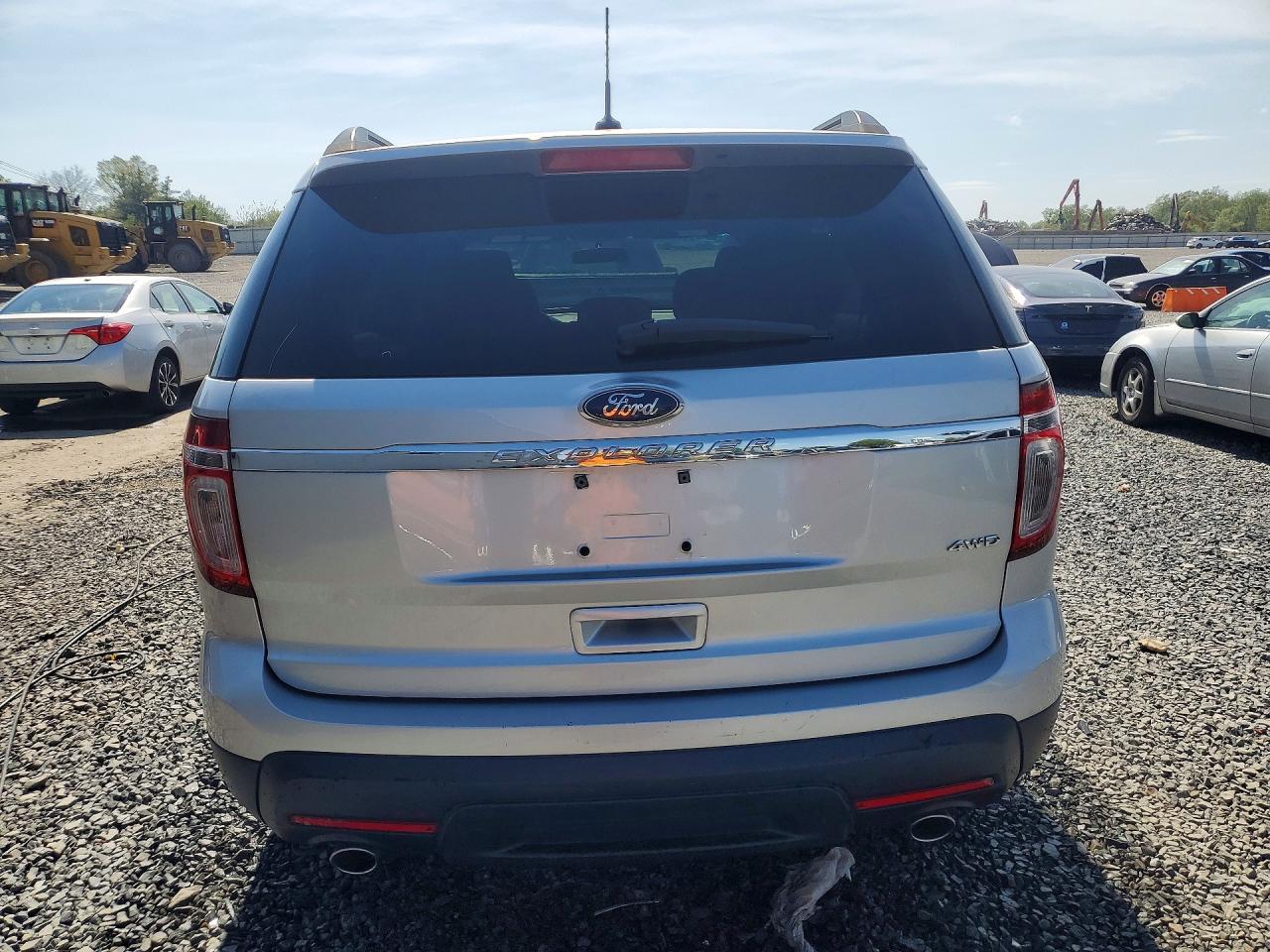 2015 FORD EXPLORER