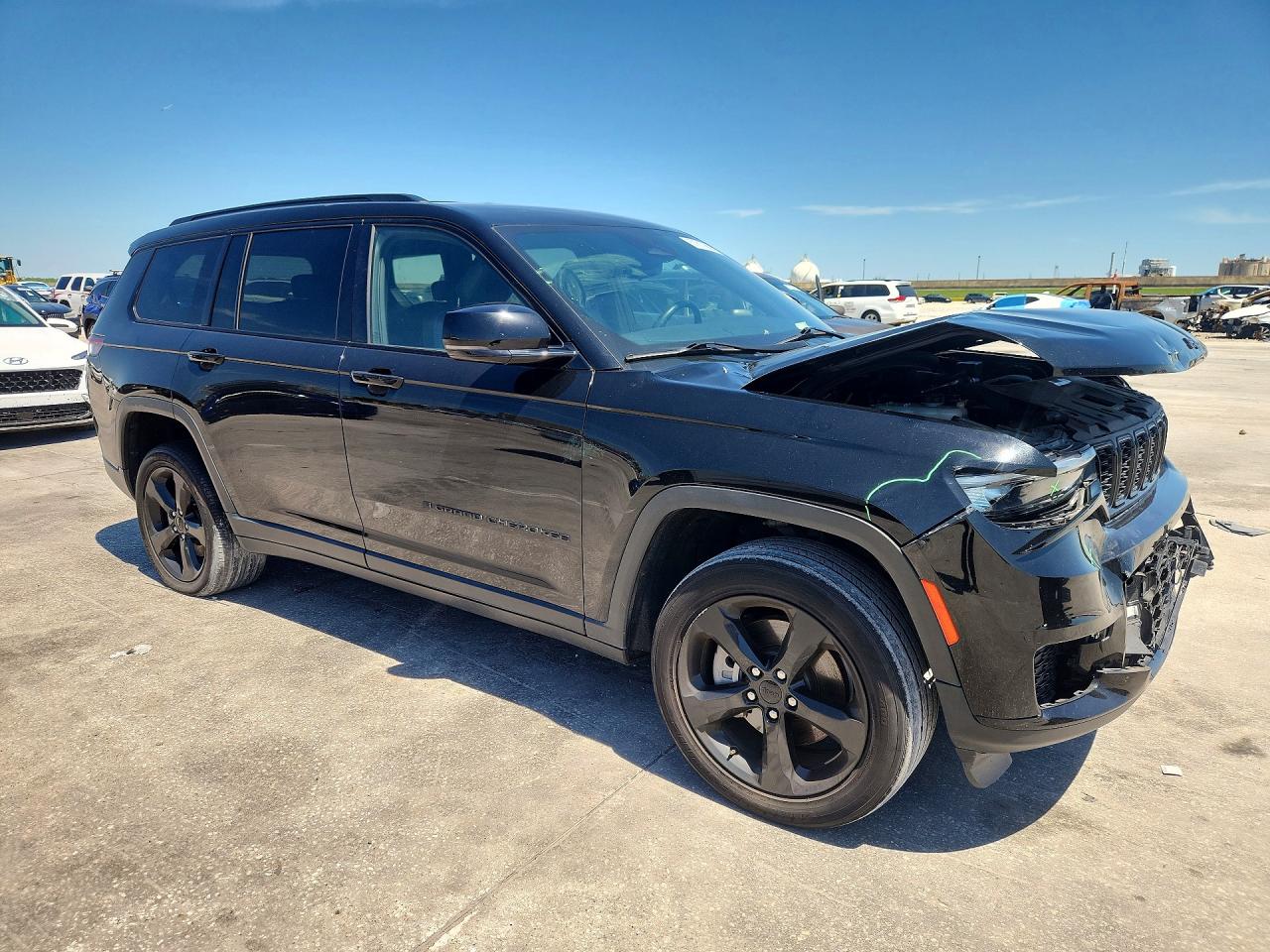 2022 JEEP CHEROKEE