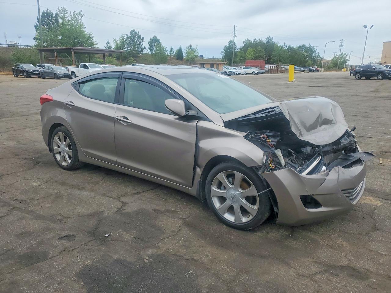 2012 HYUNDAI ELANTRA