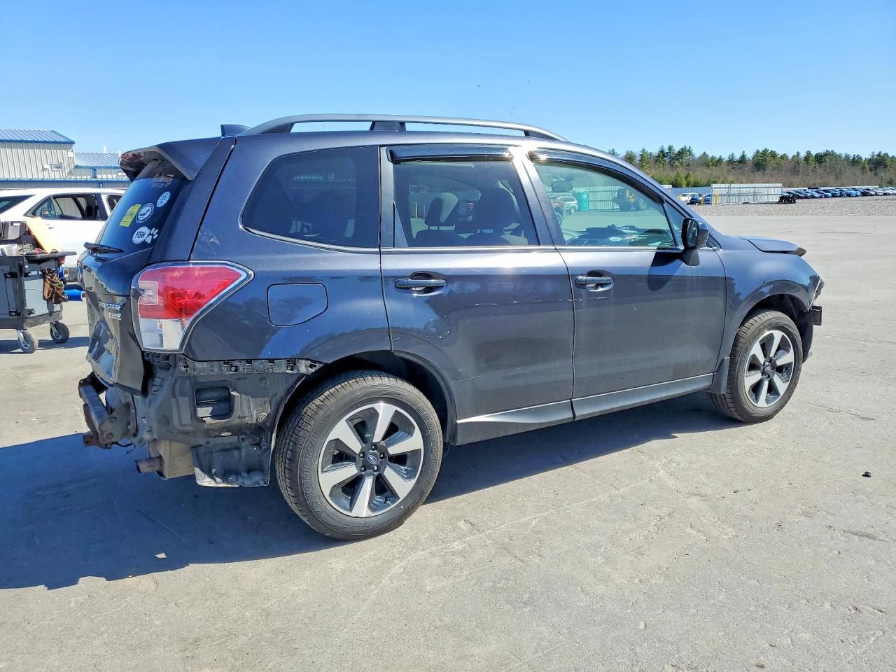 2017 SUBARU FORESTER