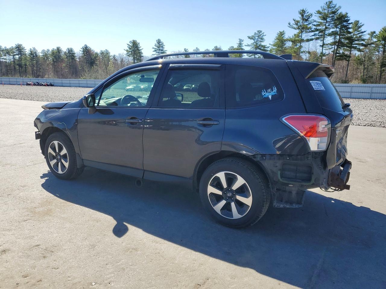 2017 SUBARU FORESTER