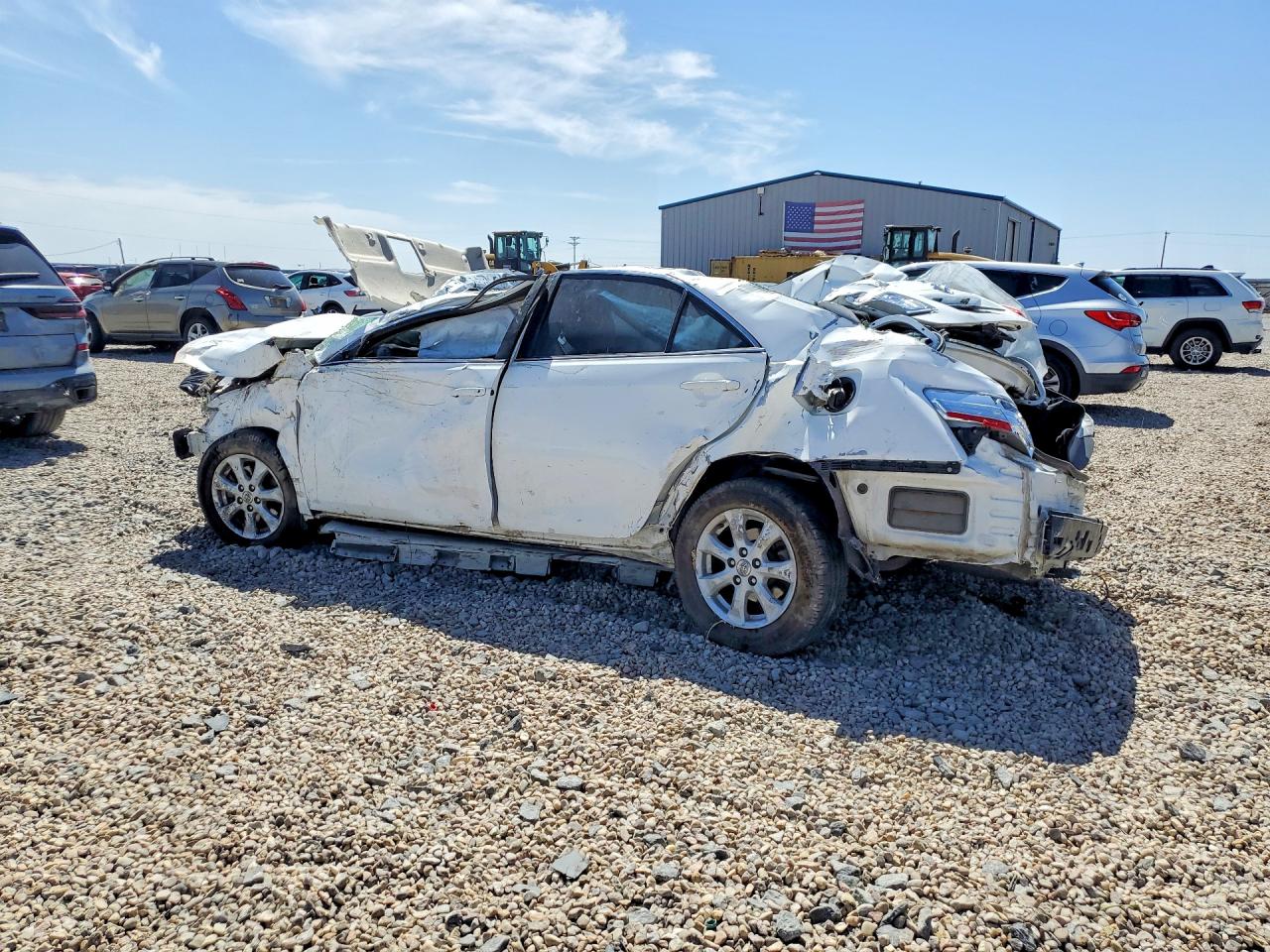 2011 TOYOTA CAMRY