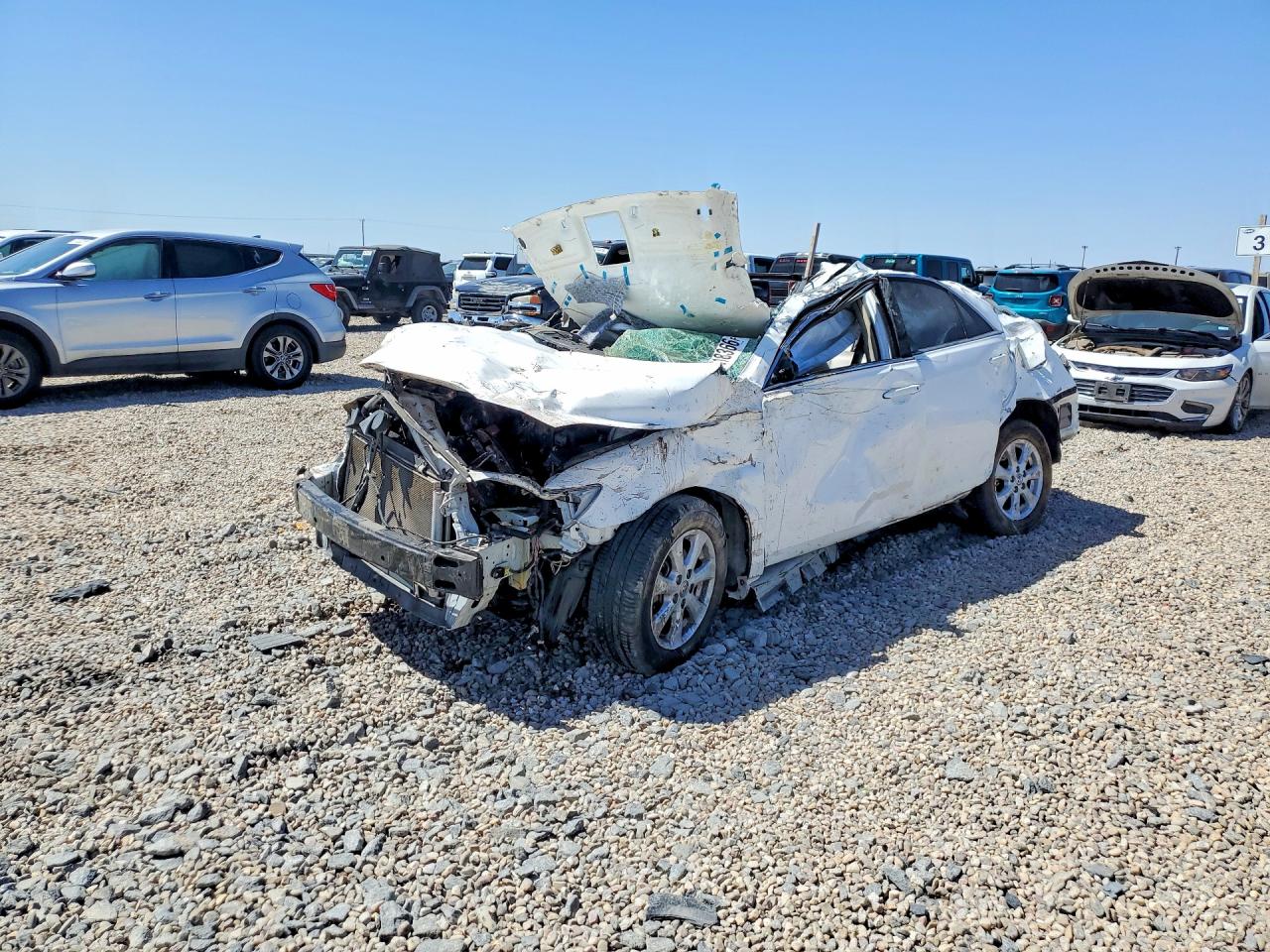 2011 TOYOTA CAMRY