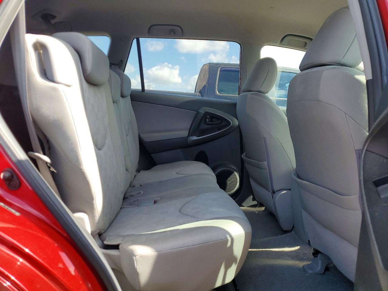 2010 TOYOTA RAV4