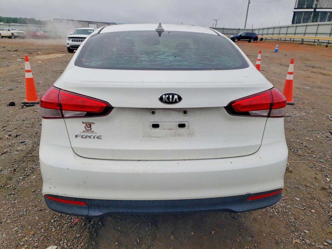 2017 KIA FORTE