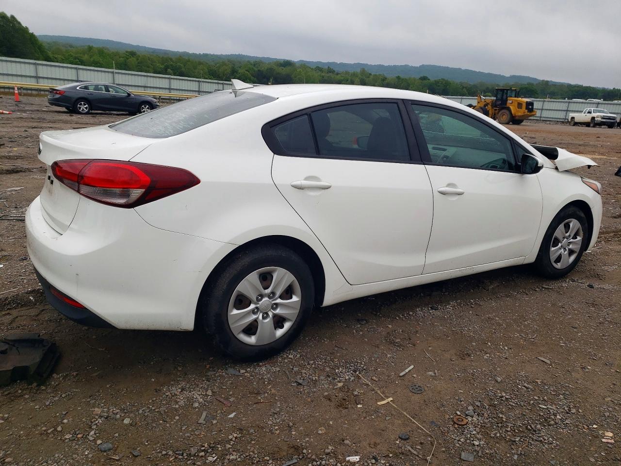 2017 KIA FORTE