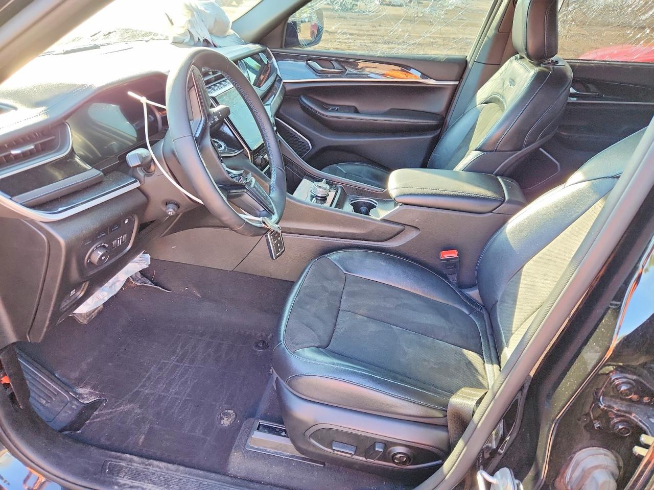 2024 JEEP CHEROKEE