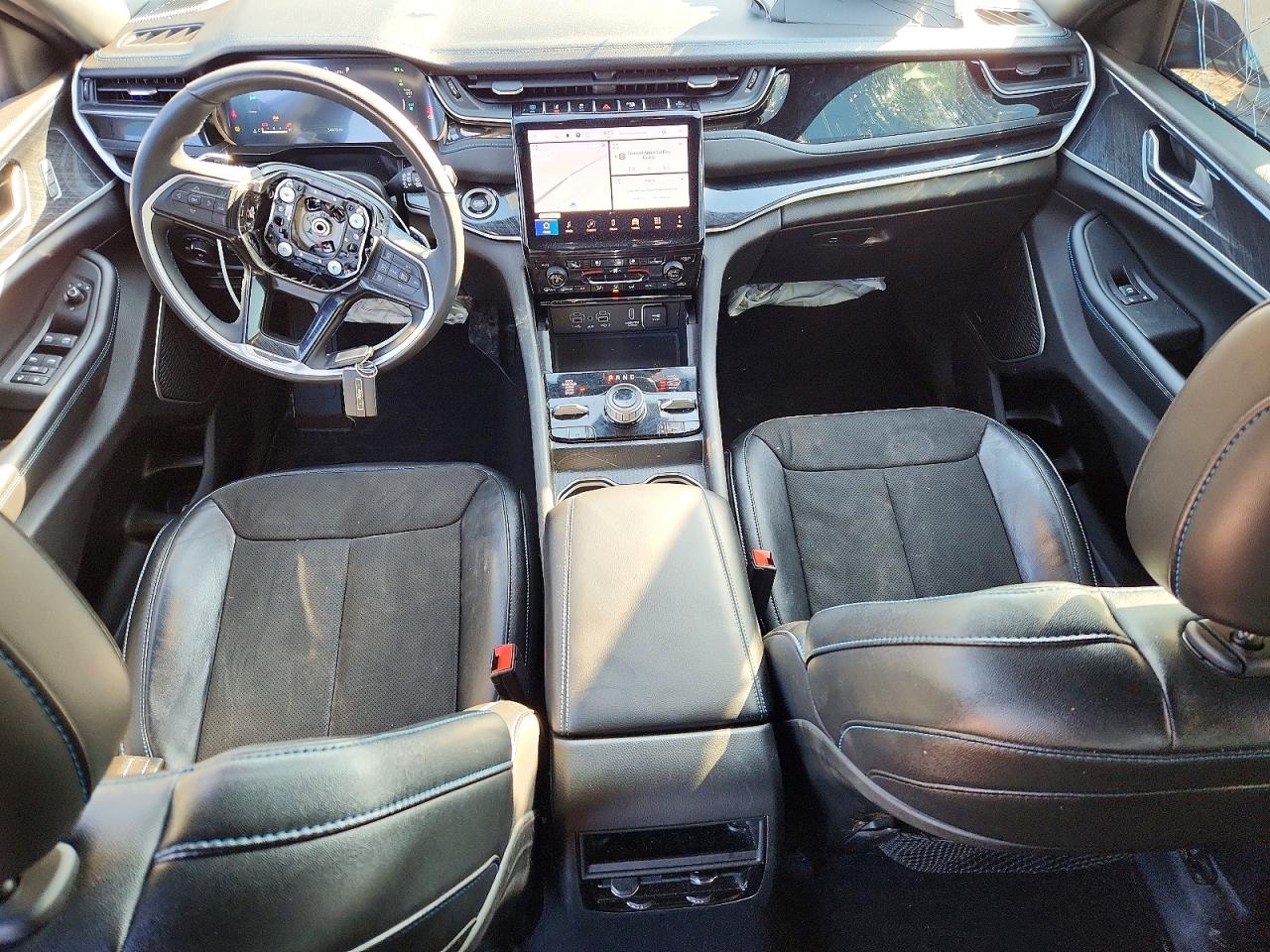 2024 JEEP CHEROKEE