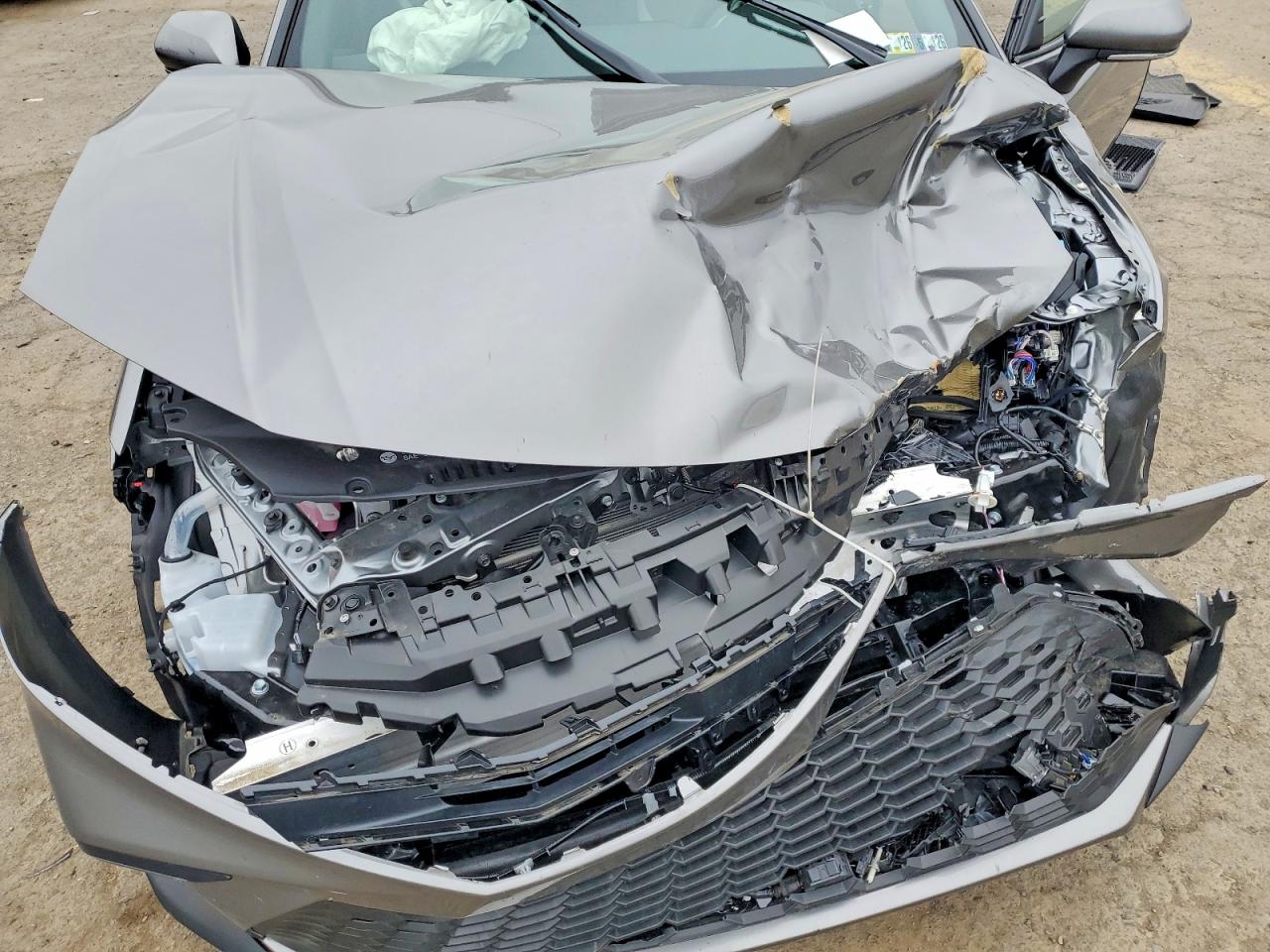 2025 TOYOTA CAMRY