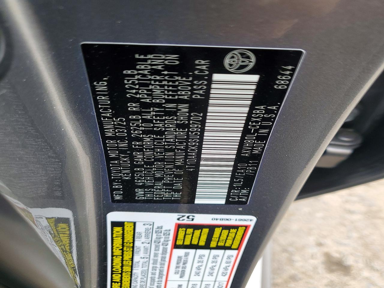 2025 TOYOTA CAMRY