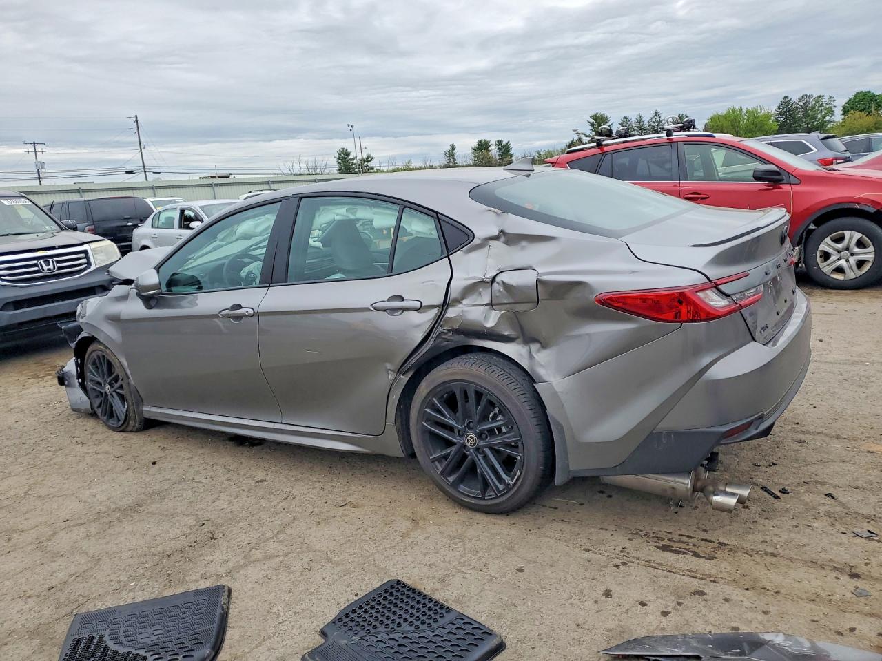 2025 TOYOTA CAMRY