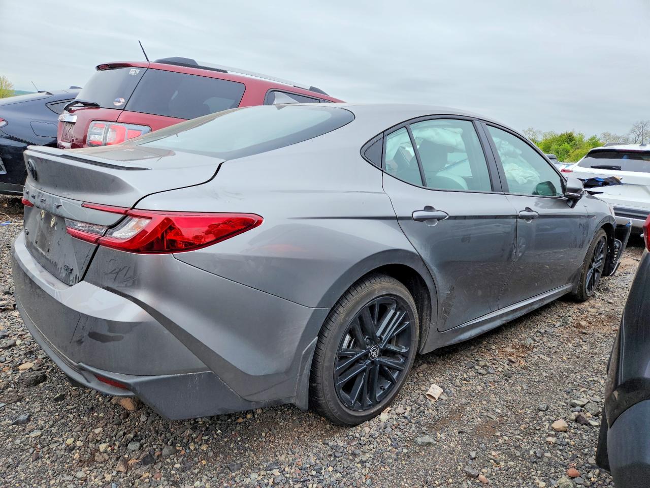 2025 TOYOTA CAMRY