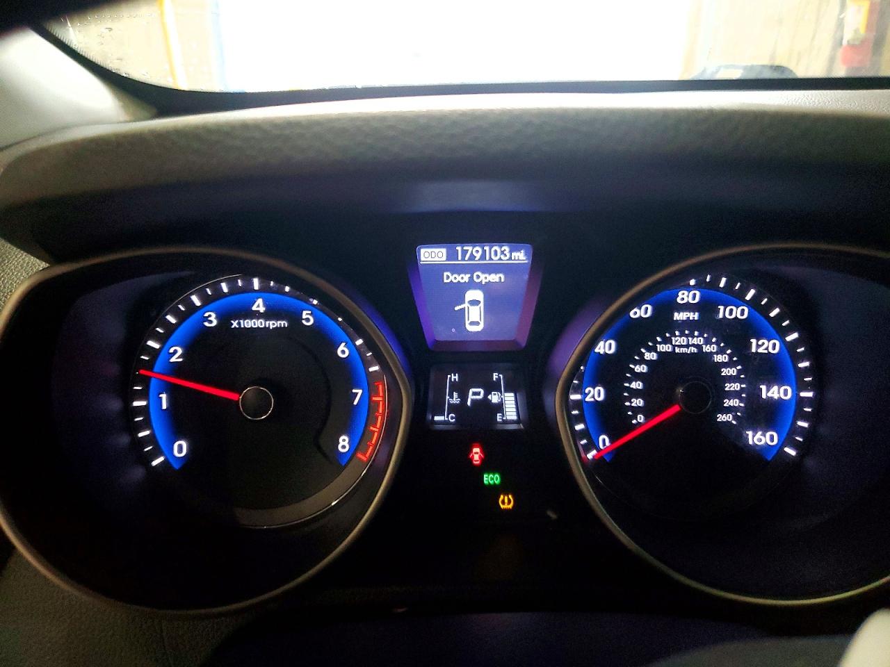 2013 HYUNDAI ELANTRA