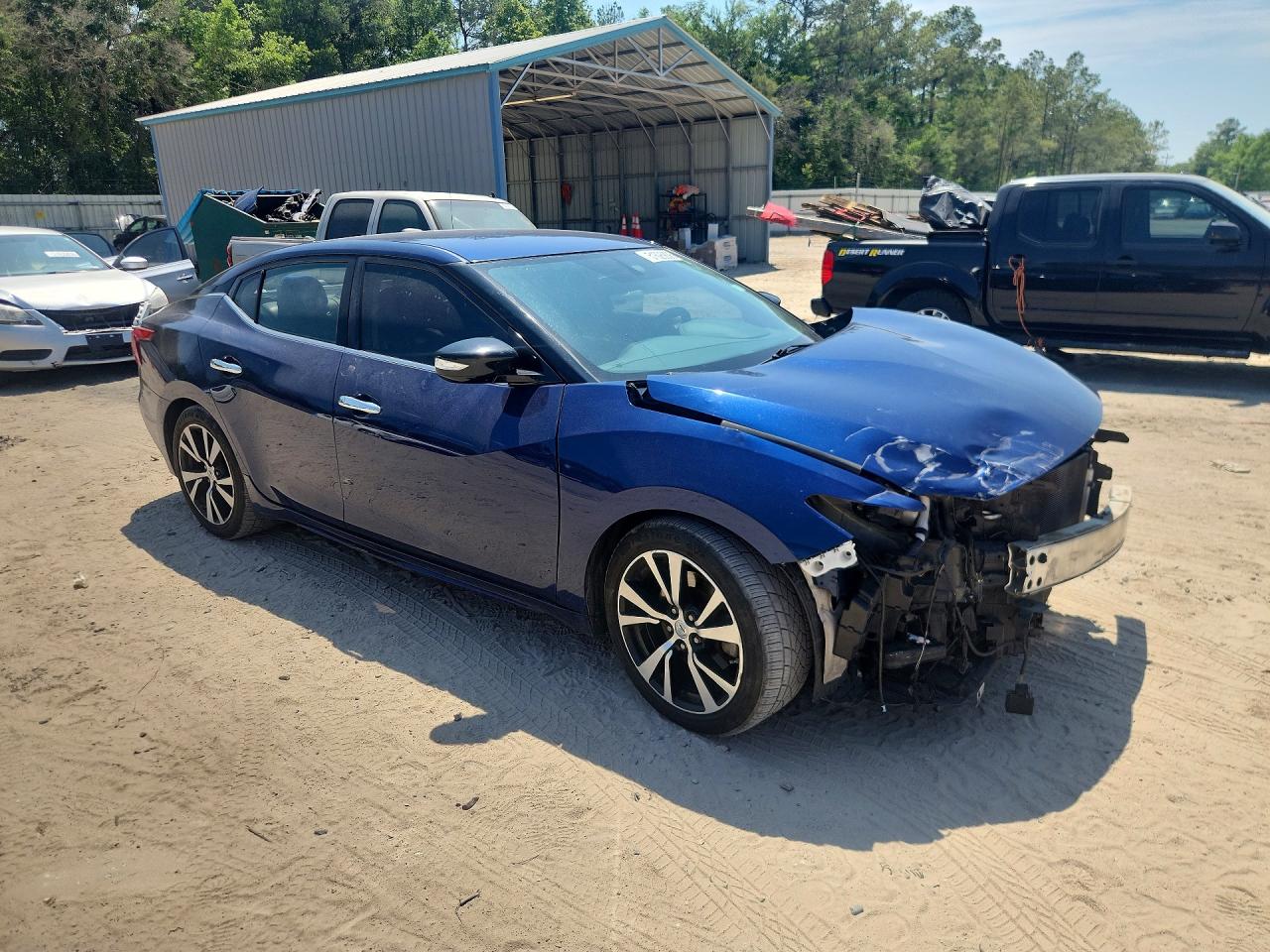 2018 NISSAN MAXIMA