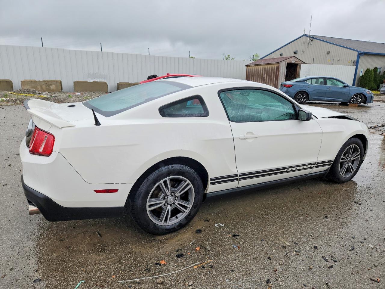 2010 FORD MUSTANG