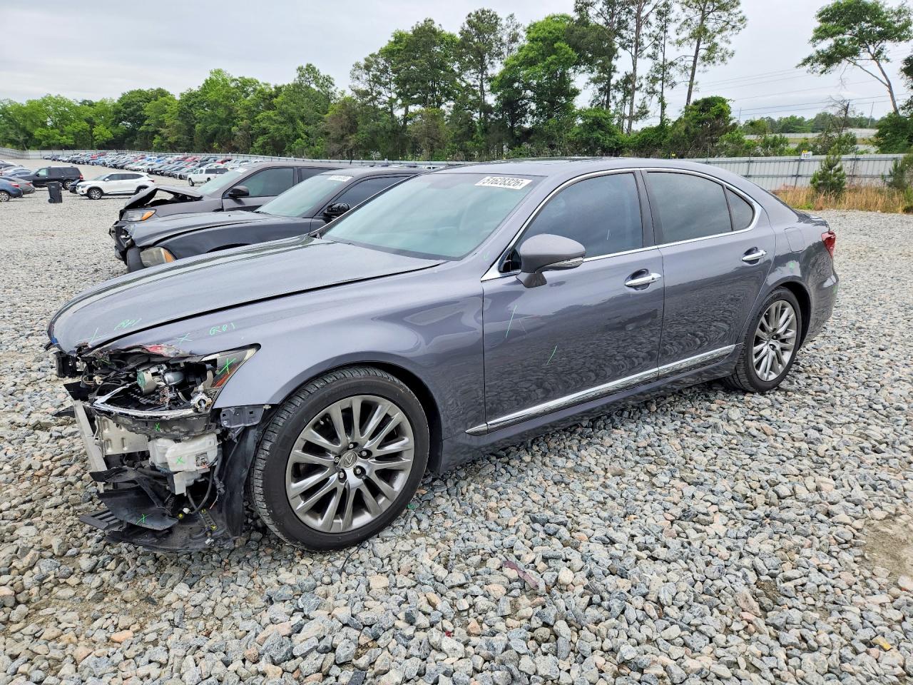 2016 LEXUS LS460