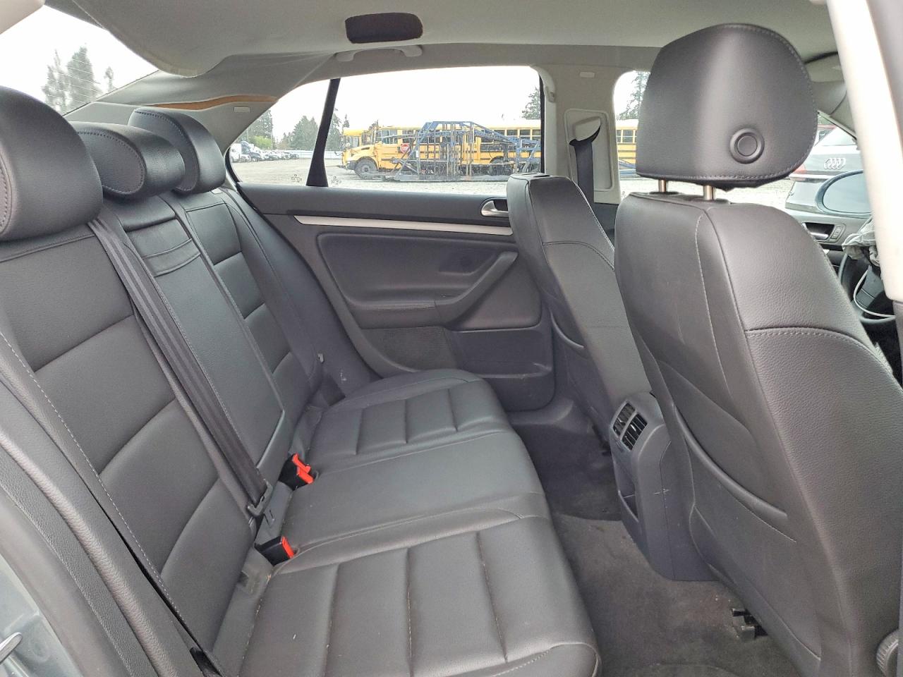 2006 VOLKSWAGEN JETTA
