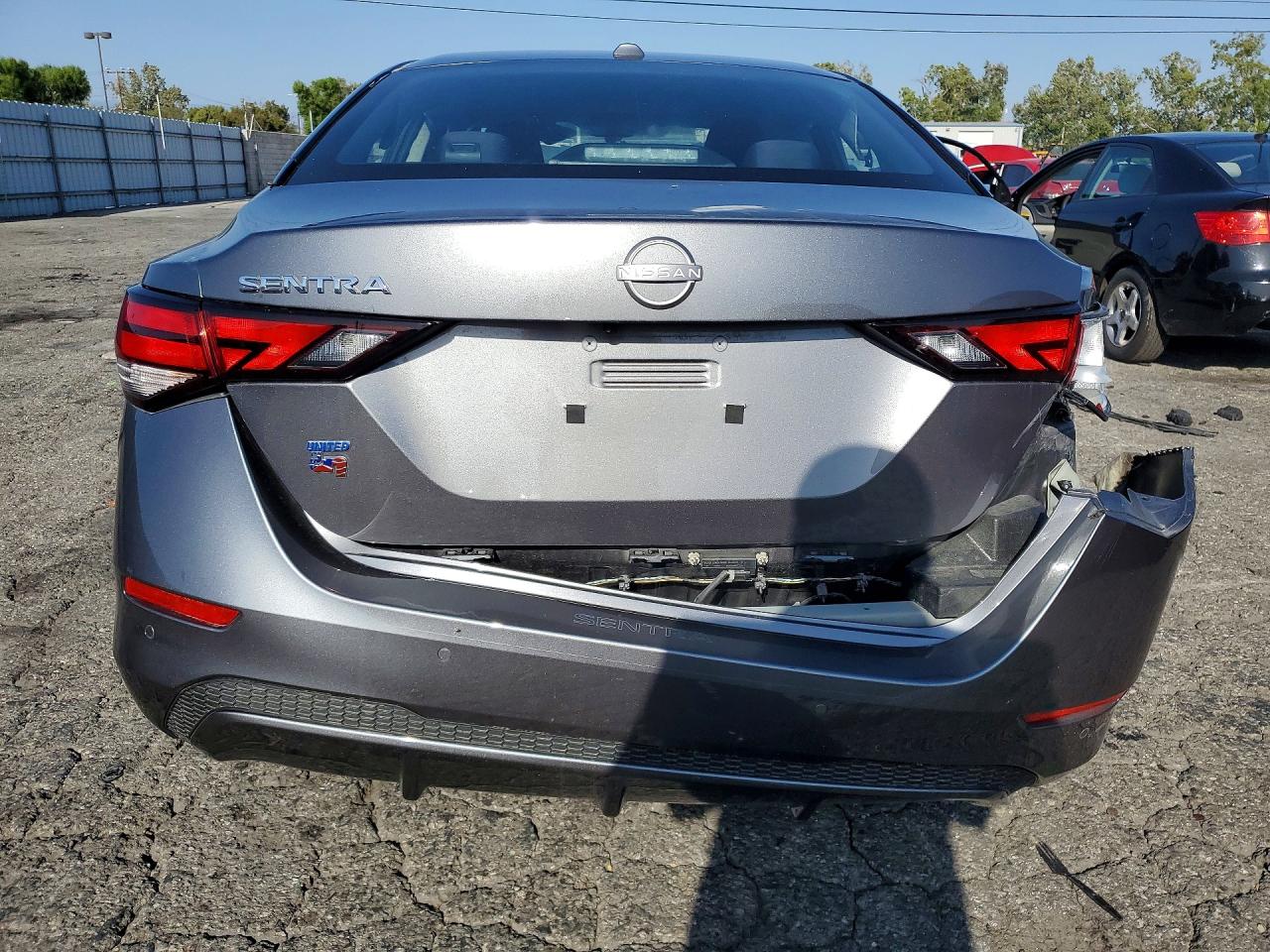 2025 NISSAN SENTRA