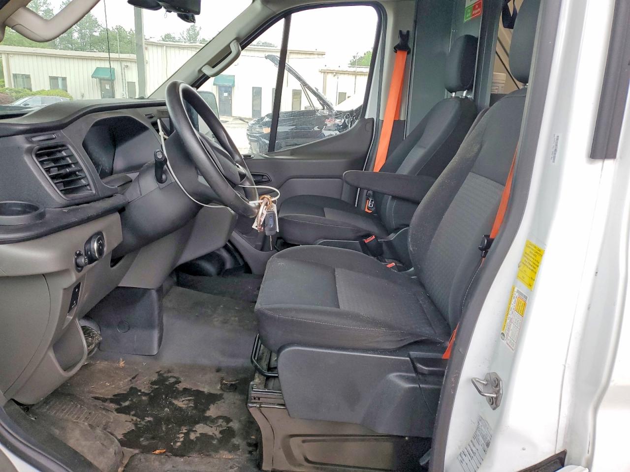 2022 FORD TRANSIT