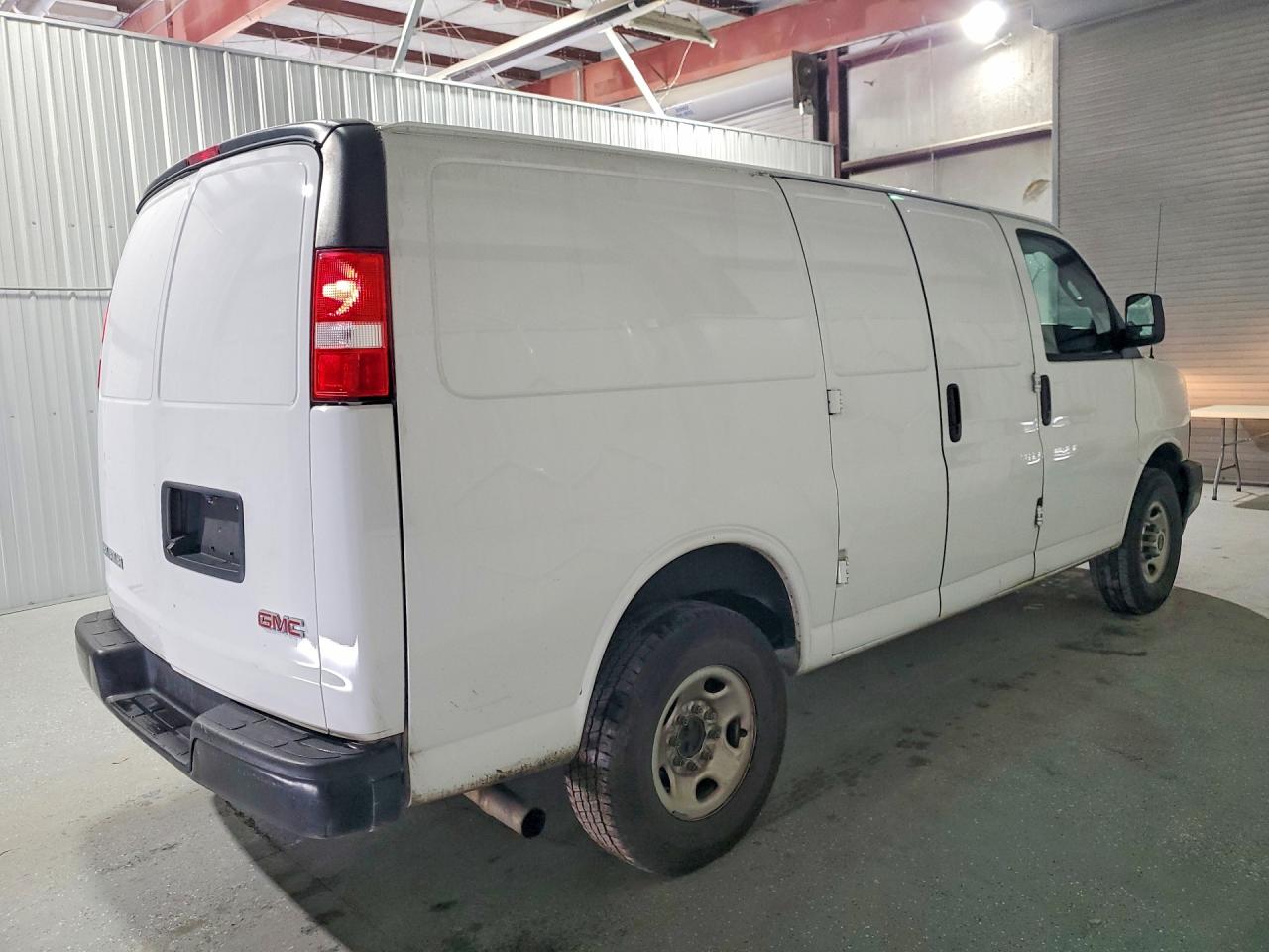 2024 GMC SAVANA