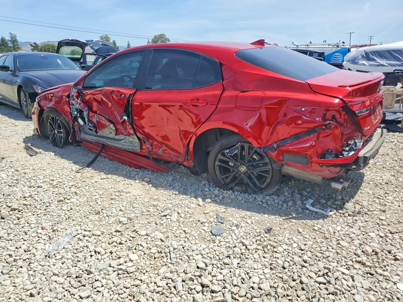 2025 TOYOTA CAMRY