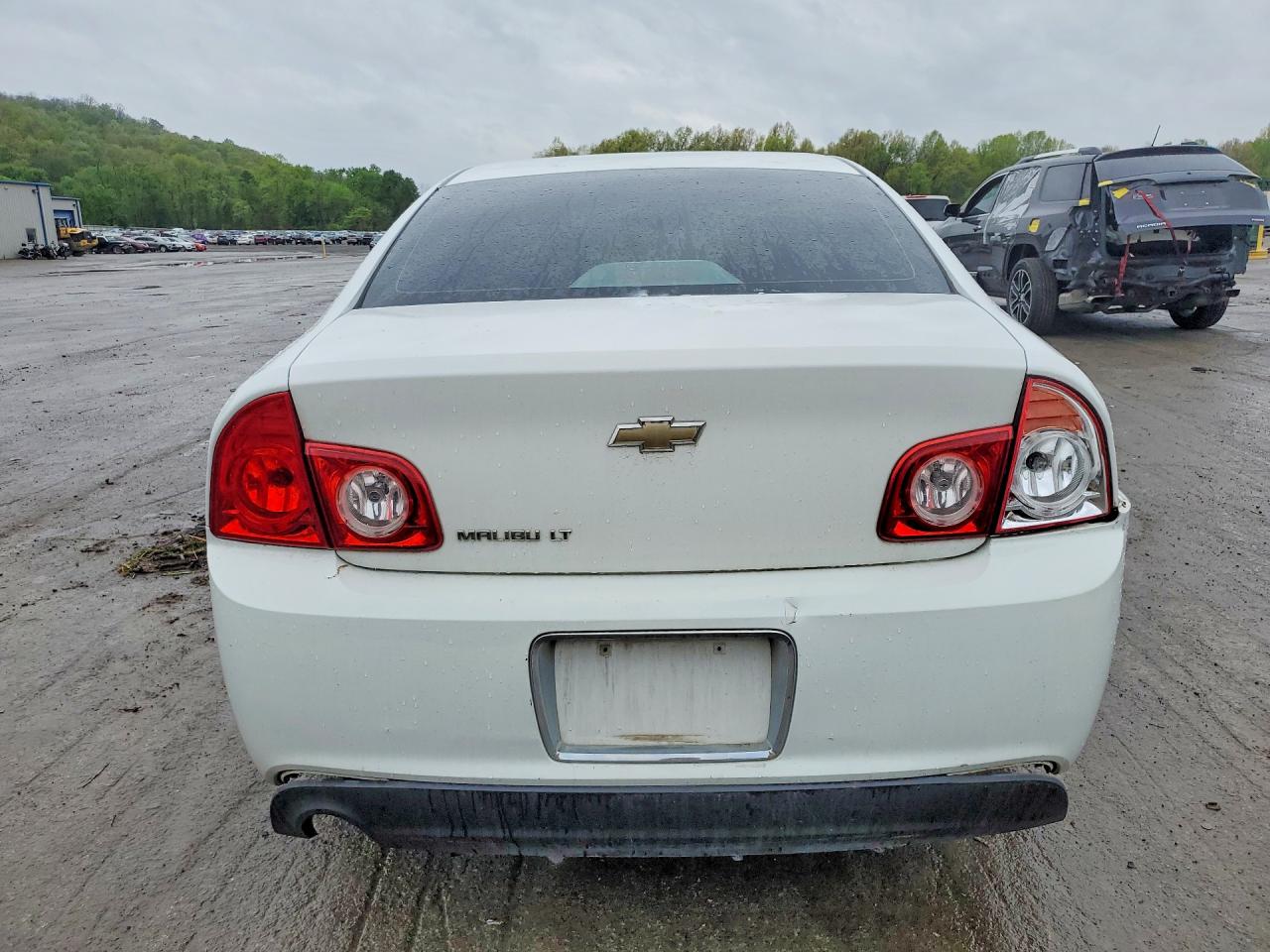 2011 CHEVROLET MALIBU
