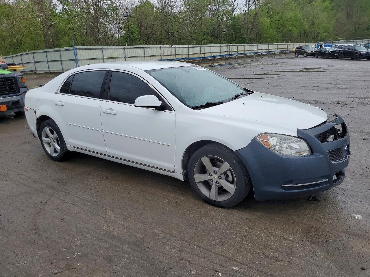 2011 CHEVROLET MALIBU