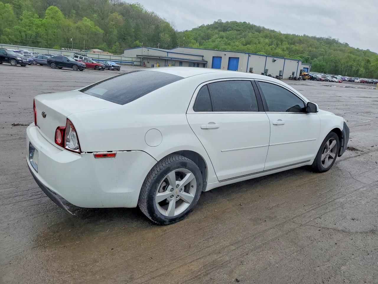 2011 CHEVROLET MALIBU