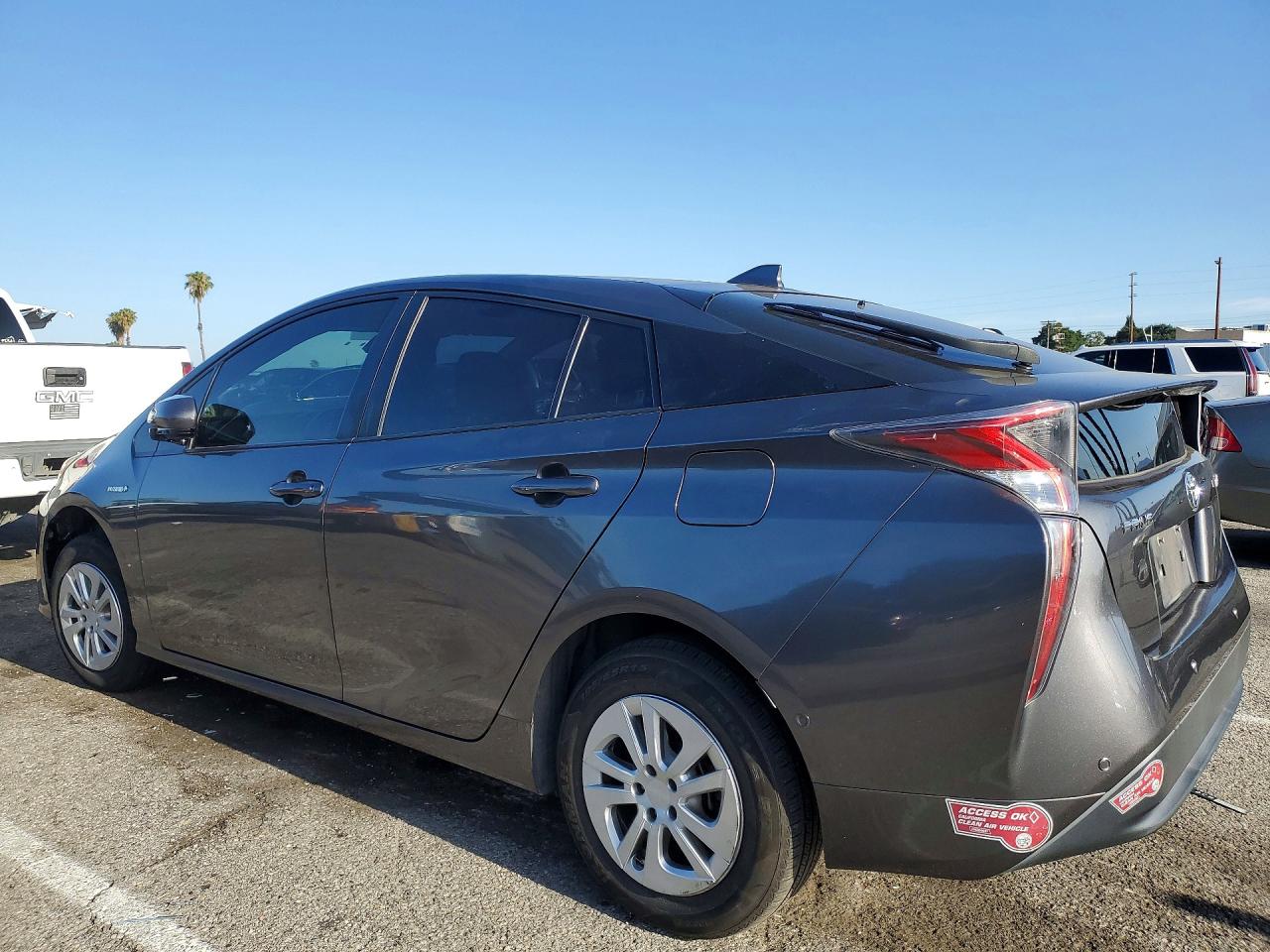 2017 TOYOTA PRIUS