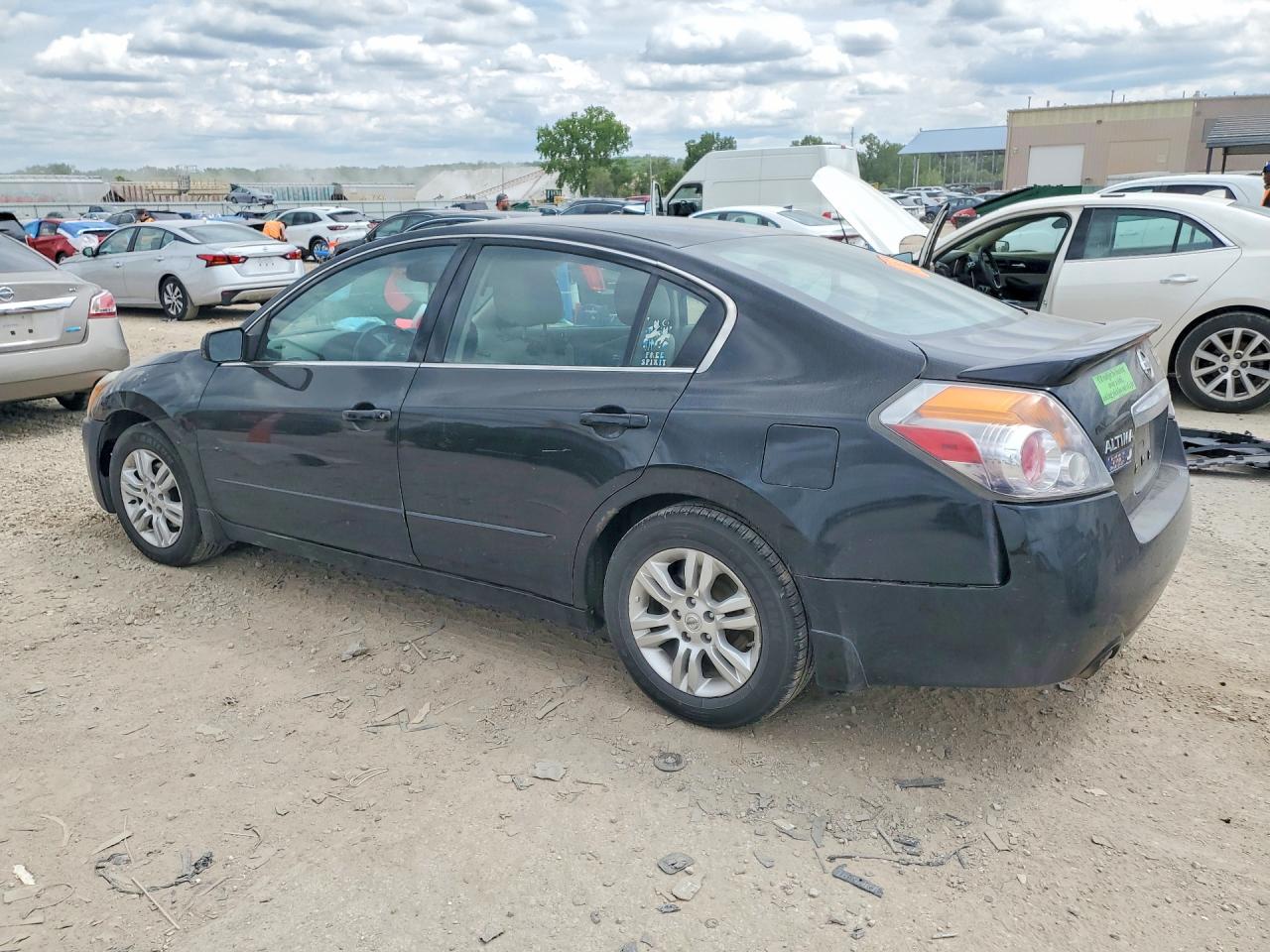 2012 NISSAN ALTIMA