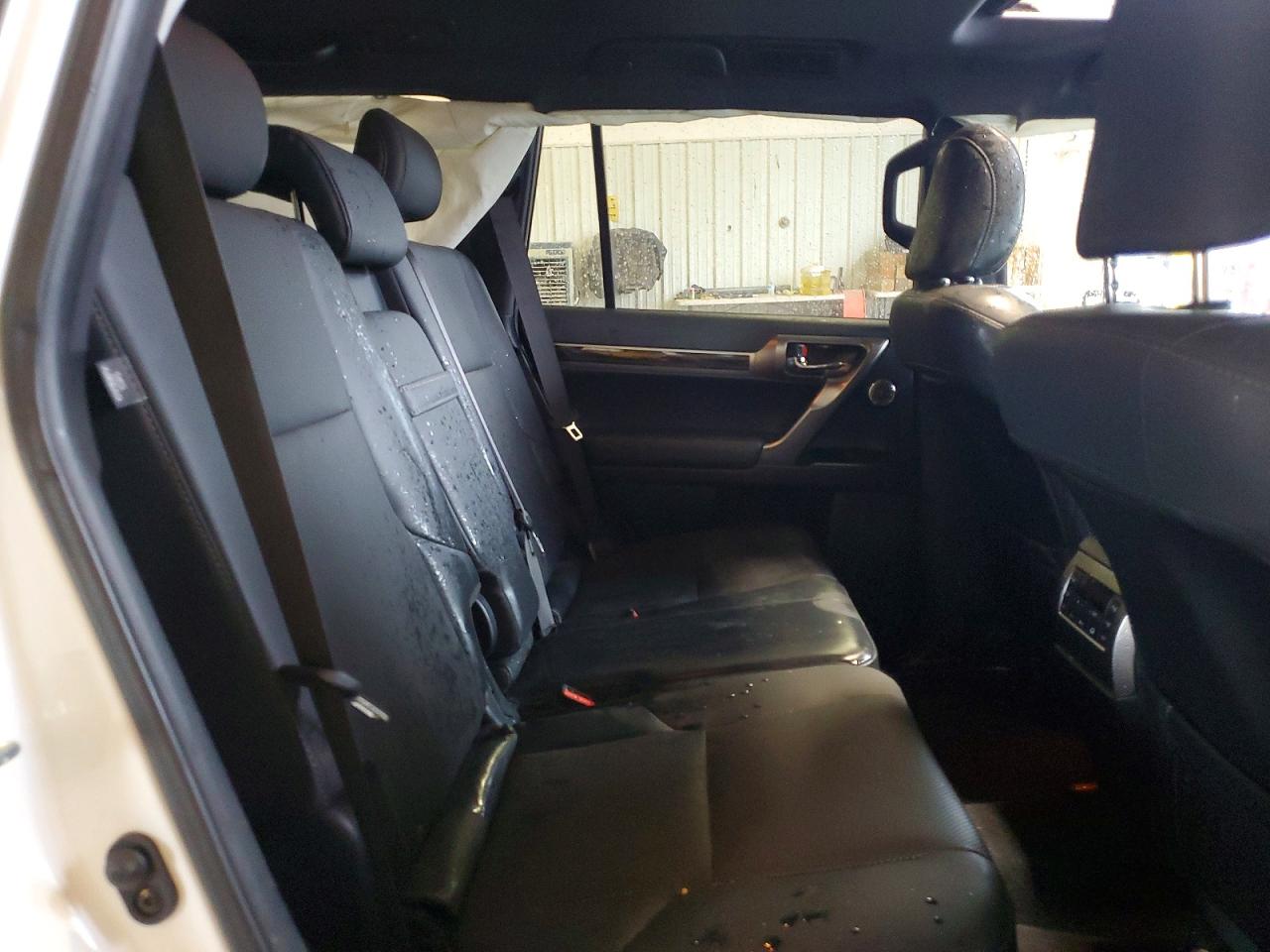 2022 LEXUS GX