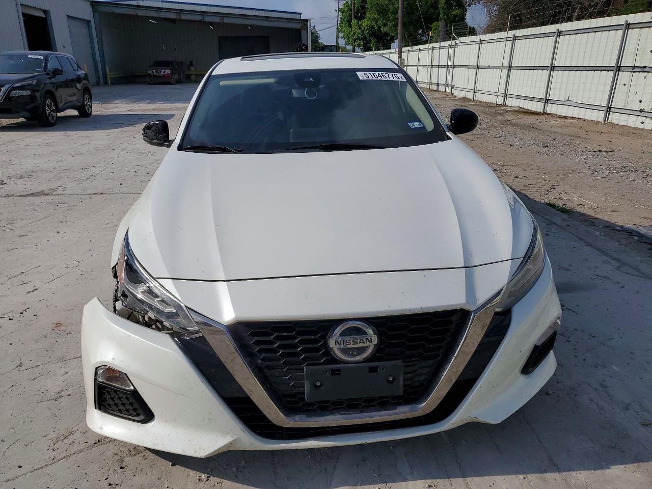 2022 NISSAN ALTIMA