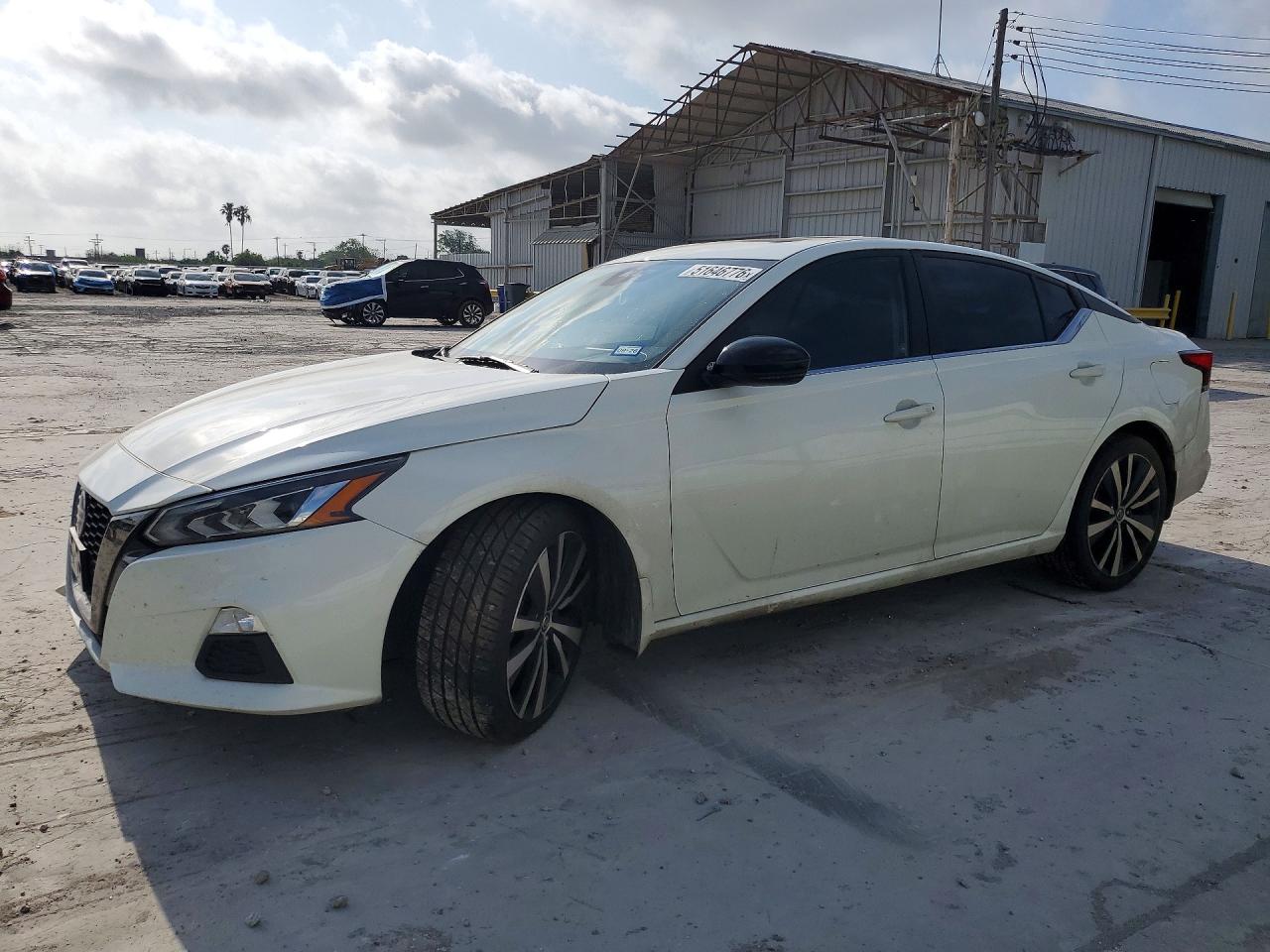 2022 NISSAN ALTIMA