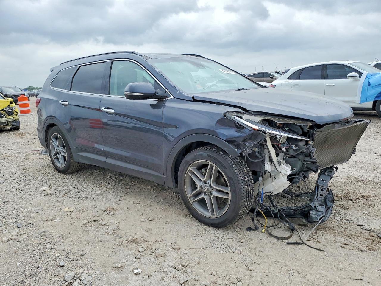 2017 HYUNDAI SANTA FE