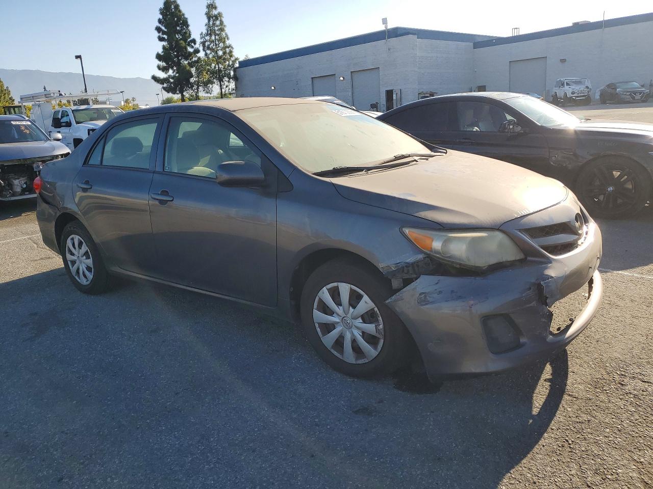 2013 TOYOTA COROLLA