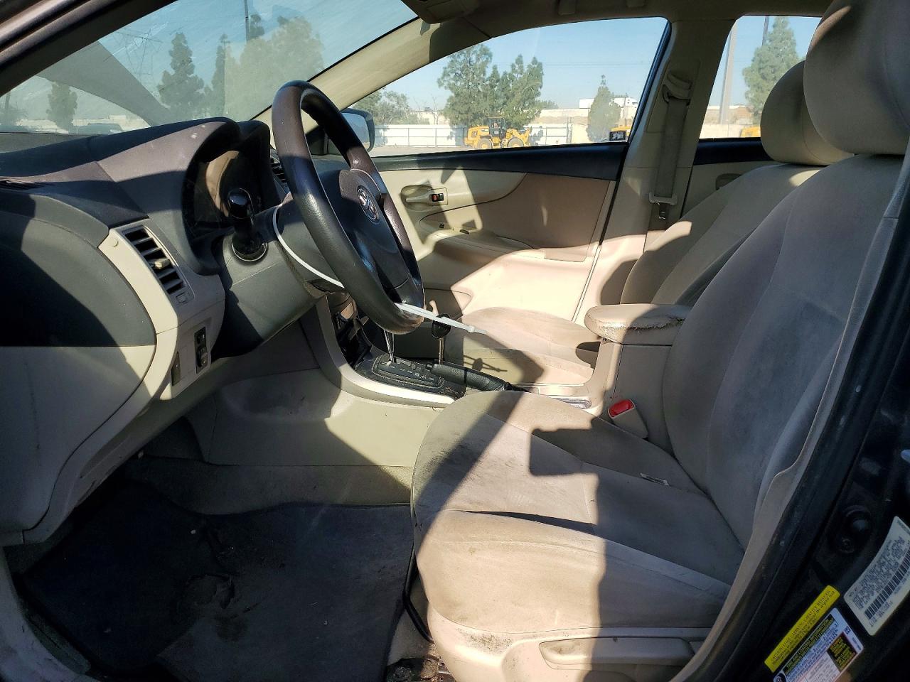 2013 TOYOTA COROLLA