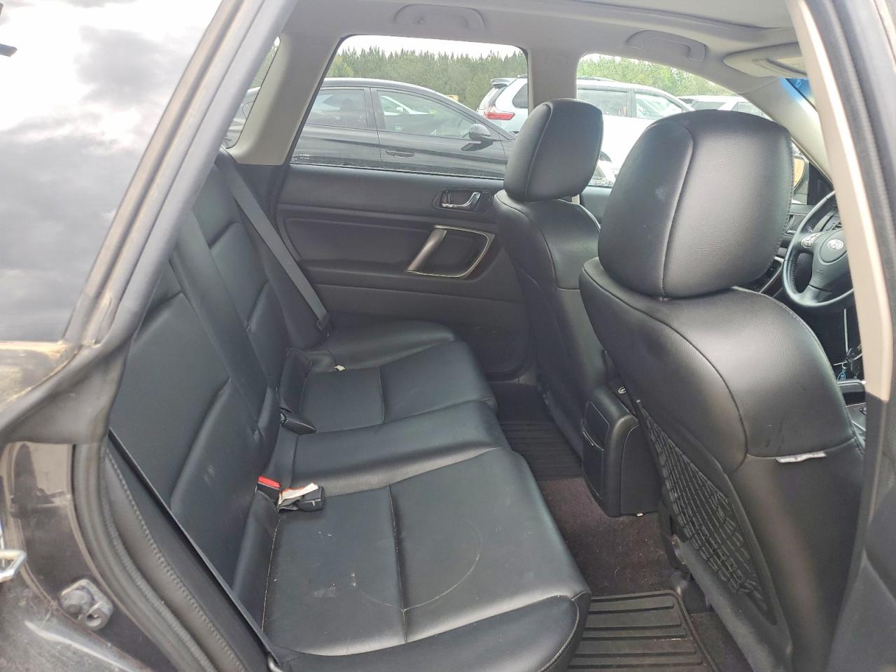 2009 SUBARU OUTBACK