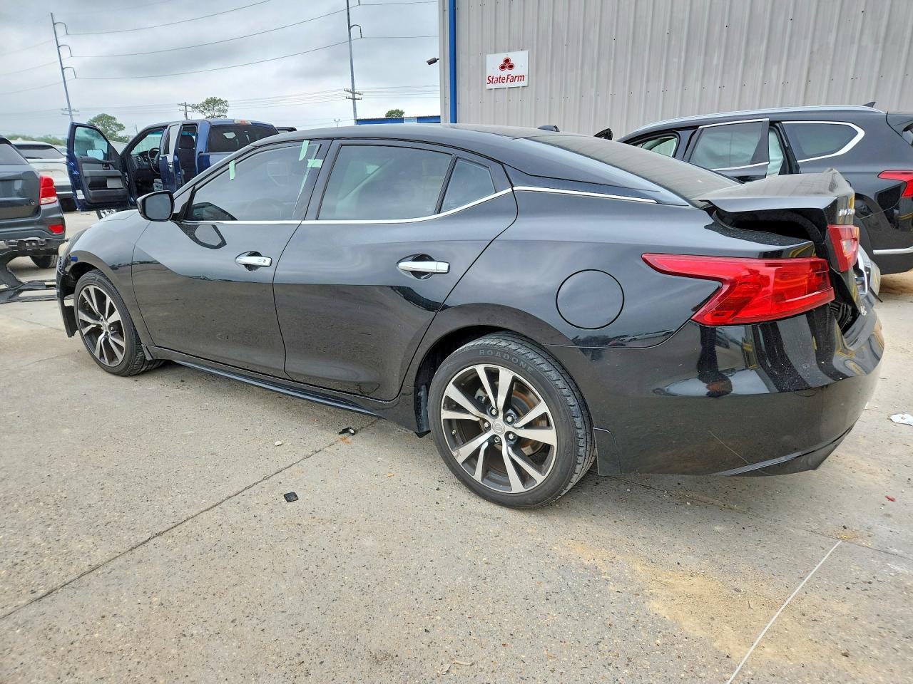 2018 NISSAN MAXIMA