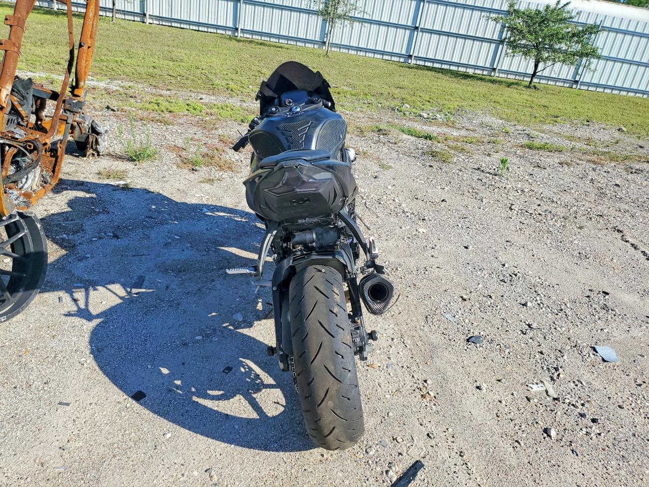 2024 KAWASAKI NINJA 600
