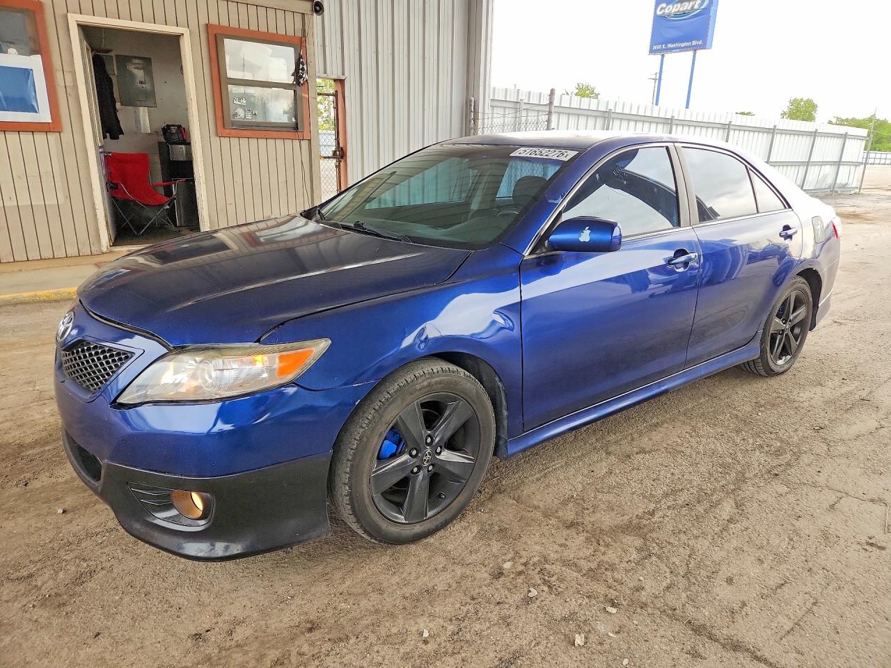 2011 TOYOTA CAMRY