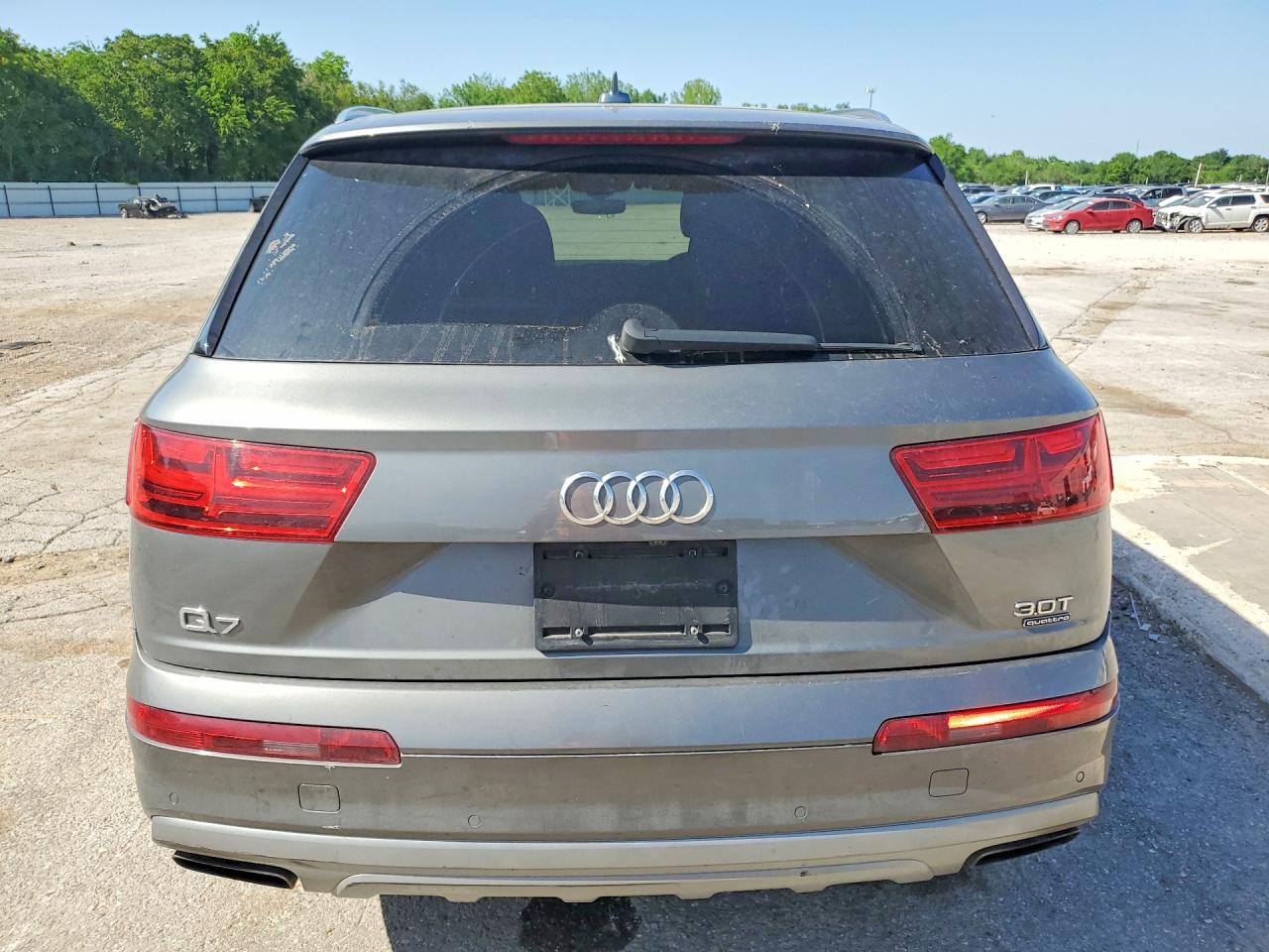2017 AUDI Q7