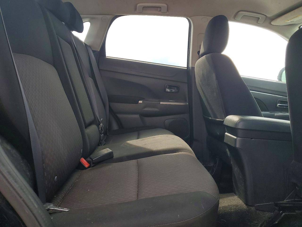 2019 MITSUBISHI OUTLANDER