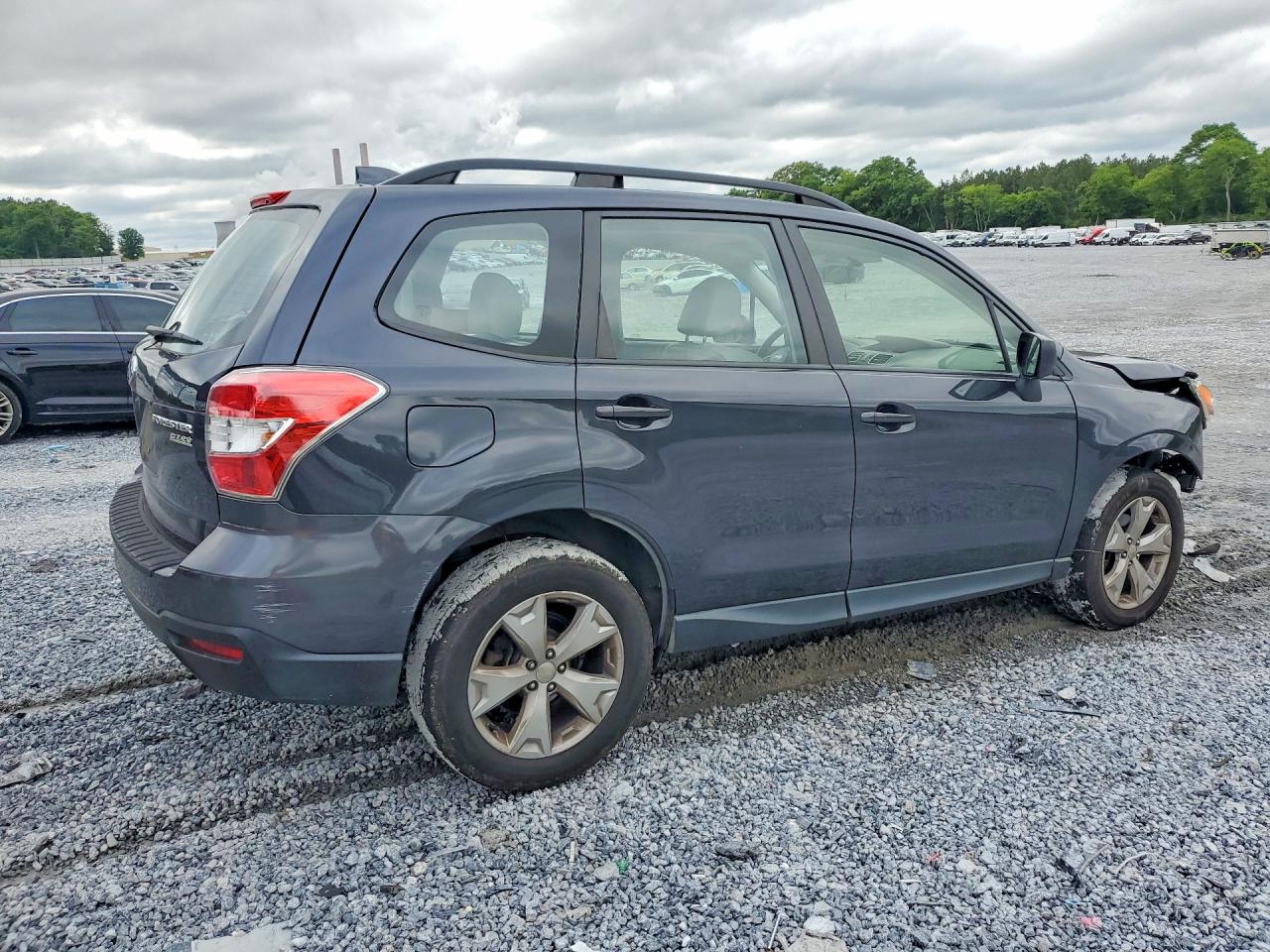 2016 SUBARU FORESTER