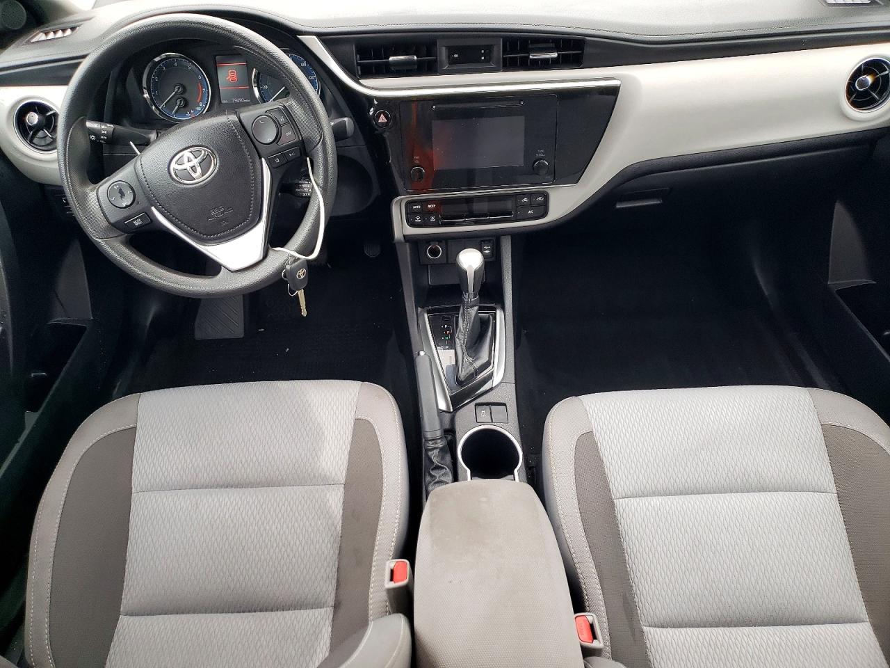 2019 TOYOTA COROLLA