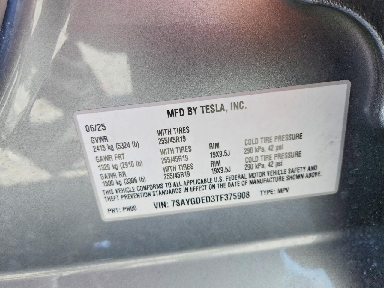 2026 TESLA MODEL Y