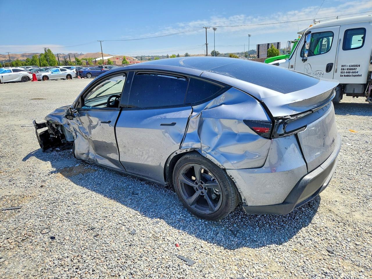 2026 TESLA MODEL Y